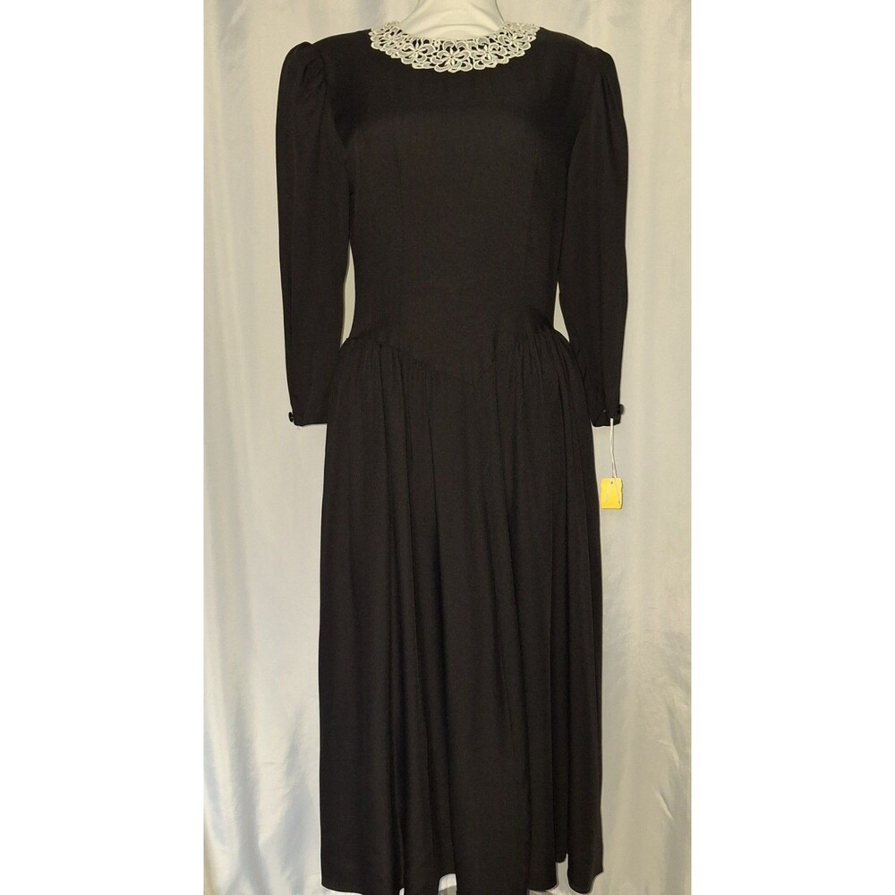 Vtg. 80s Black Drop Waist White Lace Collar Dress Sz 8 NWT Dark Academia Witch